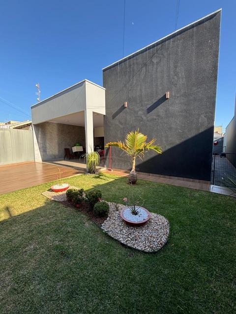 Casa à venda em Jataí, Residencial Portal do Sol - 1ª Etapa, com 3 quartos, com 158 m²