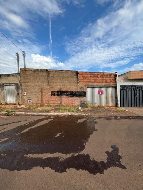 Galpão à venda em Jataí, Colméia Park, com 150 m²
