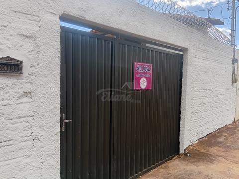 Kitnet para alugar em Jataí, Conjunto Rio Claro II, com 2 quartos, com 80 m²